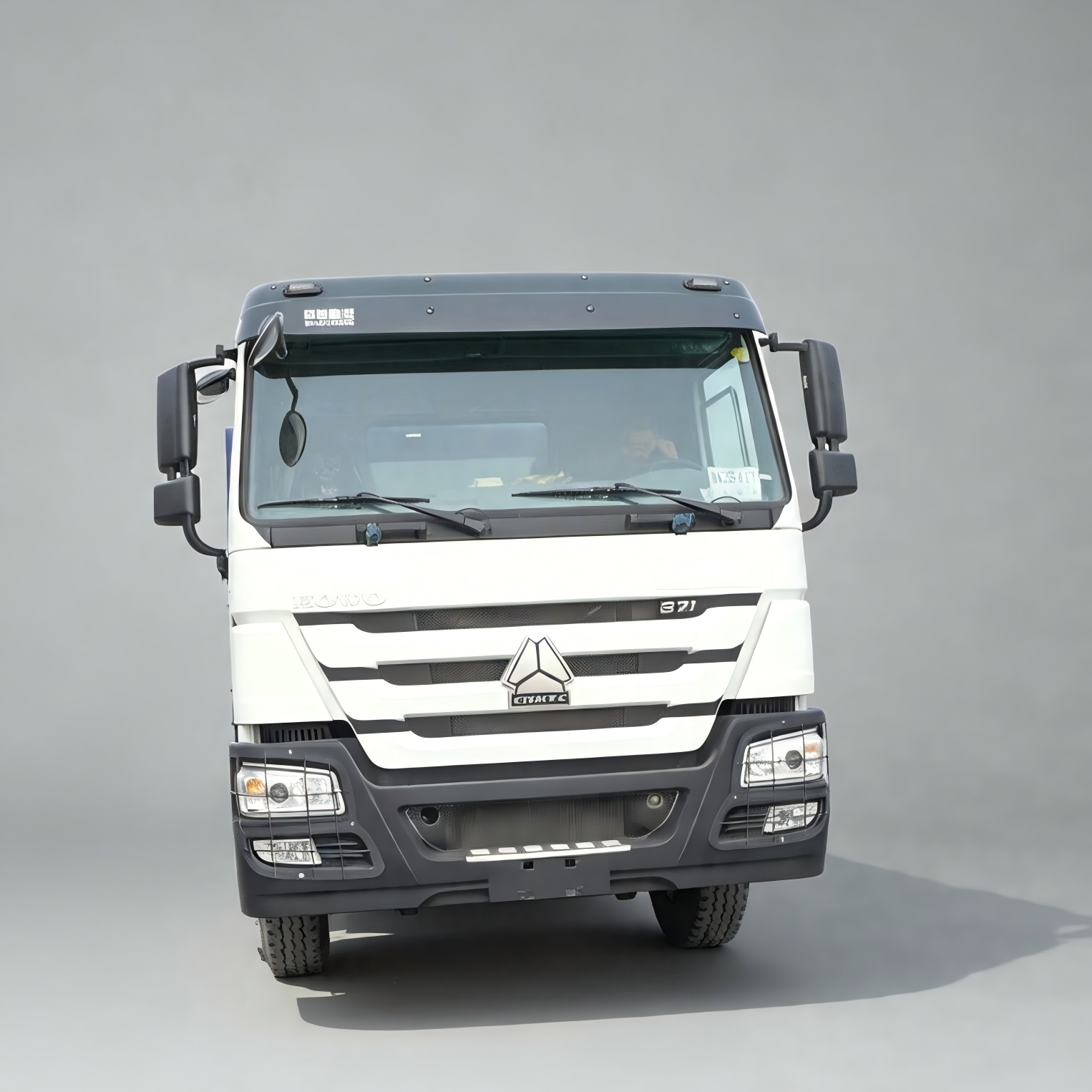 Sinotruk Howo 6x4 Fence Cargo Truck - Image 2