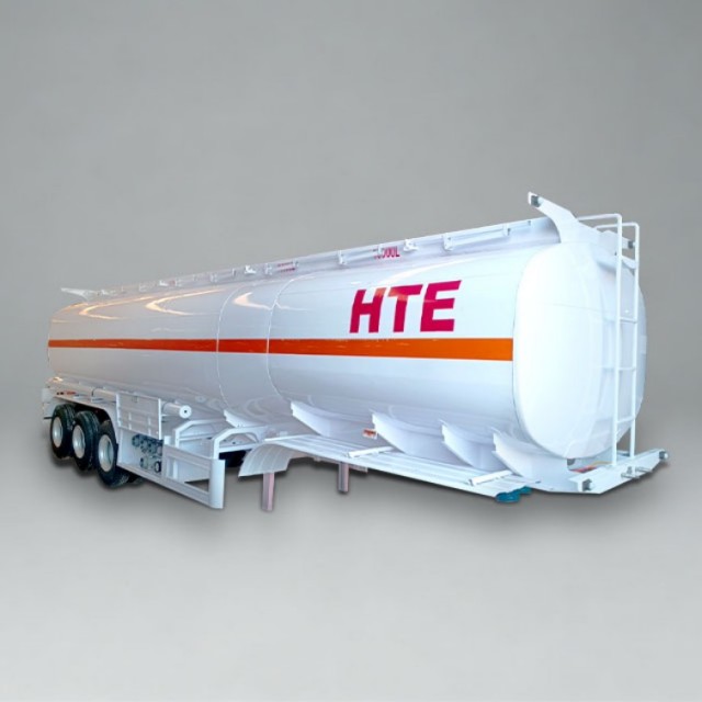 3 Axle 40000L Fuel Tank Trailer - Image 4