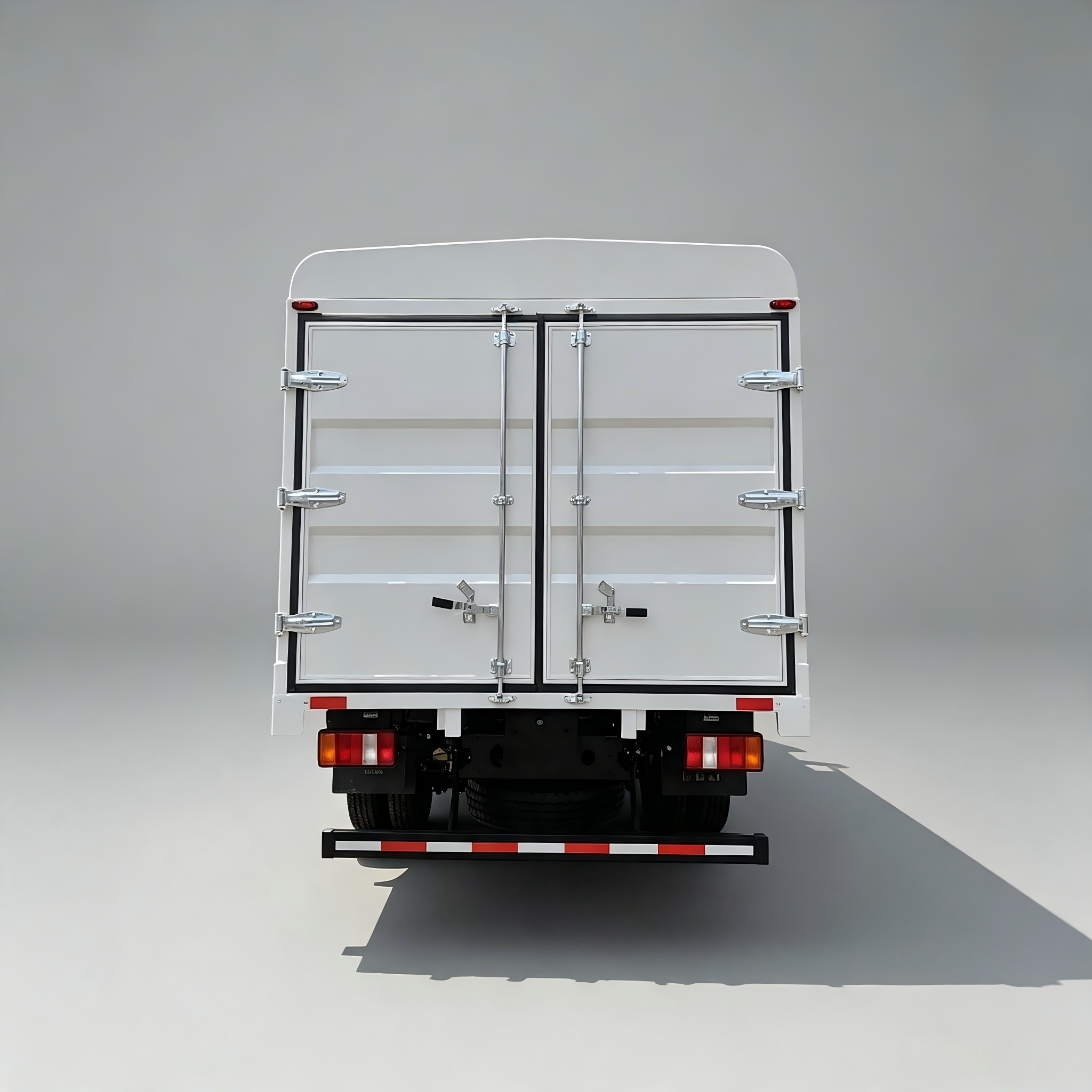 Howo 4x2 116hp 5tons Fence Cargo Truck - Image 2