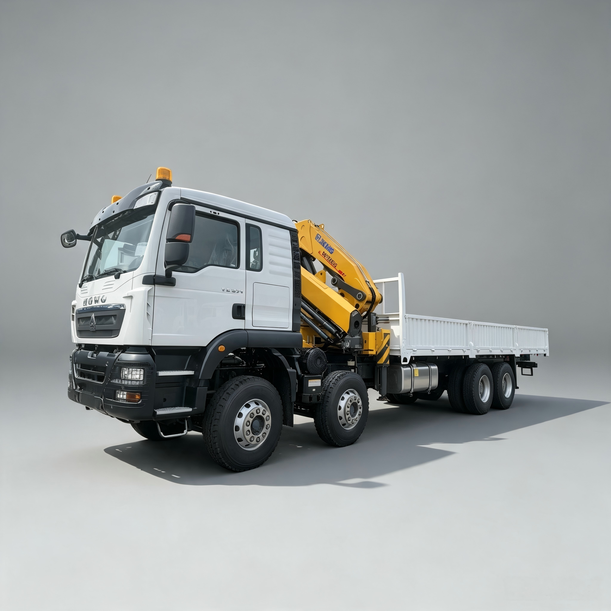 SINOTRUK HOWO TX 8×4 CRANE TRUCK